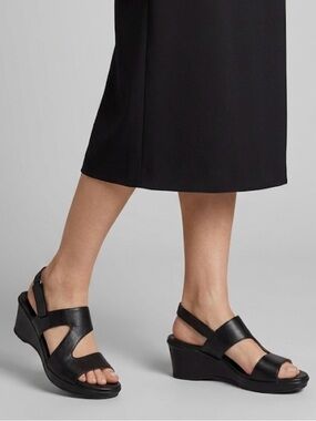 Naturalizer Black Leather Wedge Sandals with Slingback